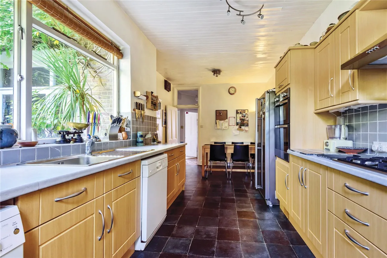 College Road, Isleworth, TW7 5DR, photo 6
