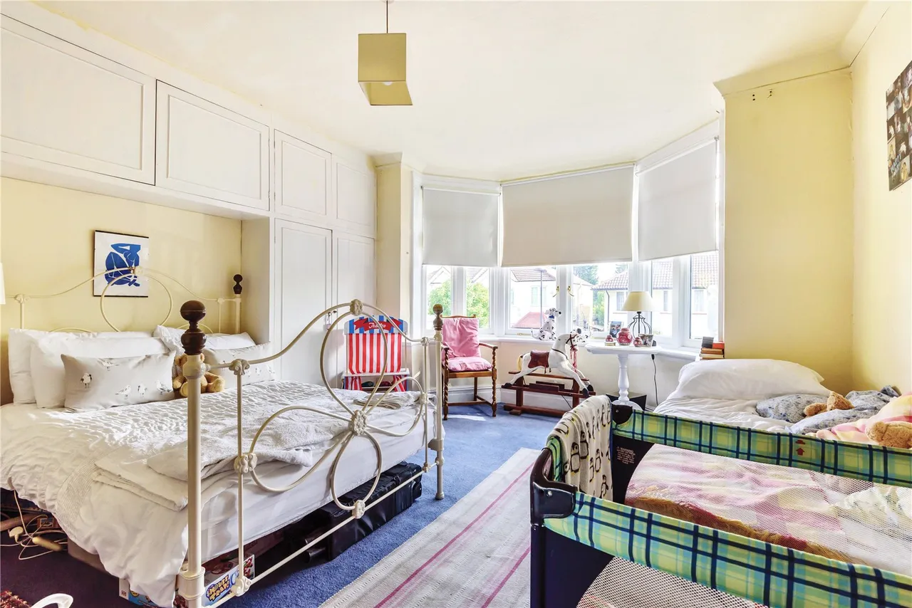 College Road, Isleworth, TW7 5DR, photo 8