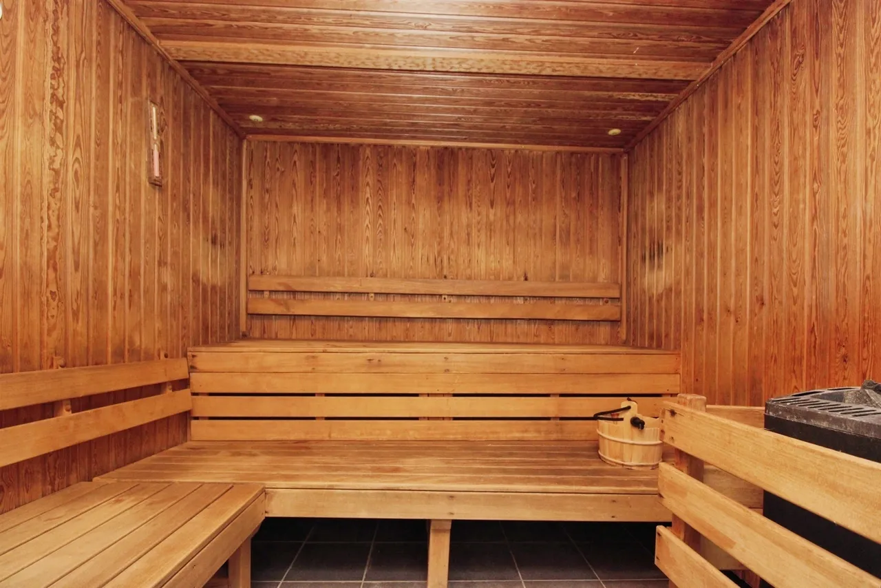 Woodlands, Hayes Point, CF64, photo 13