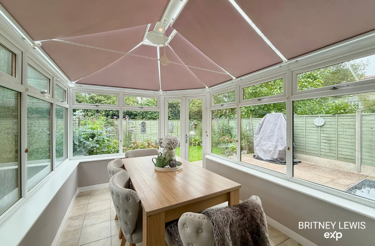 Goodwood Close, Stretton, Burton-on-Trent, photo 11