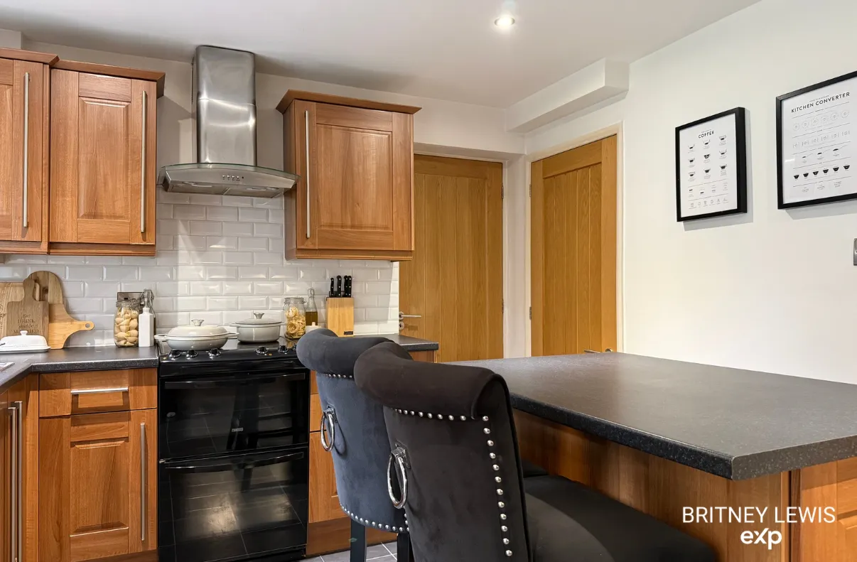 Goodwood Close, Stretton, Burton-on-Trent, photo 10