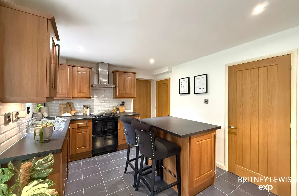 Goodwood Close, Stretton, Burton-on-Trent, photo 7