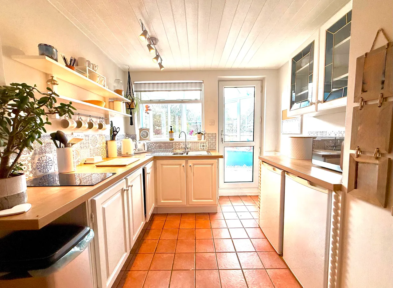 60 Priors Hill, Wroughton, Swindon, Wiltshire, SN4 0RW, photo 10