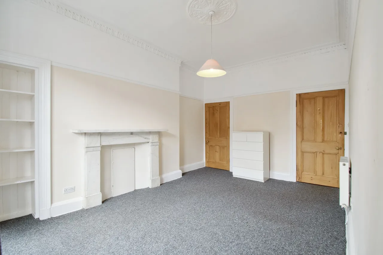 Jedburgh Gardens, Glasgow, G20, photo 9