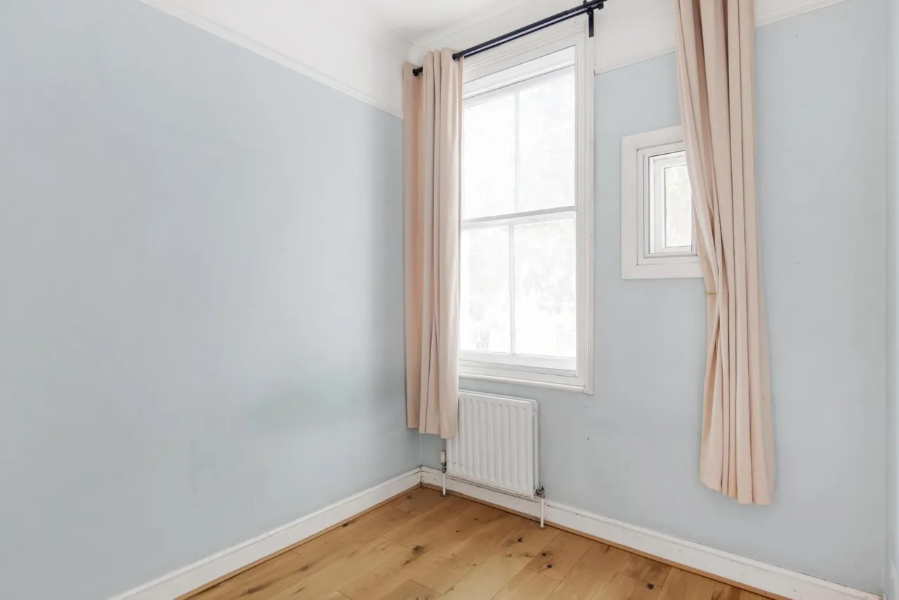 Cavendish Parade, Clapham South, SW4, photo 6