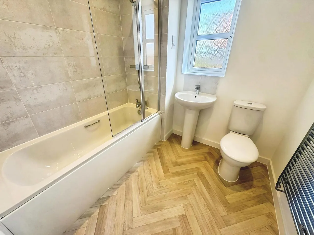 Typhoon Drive, Market Deeping, PE6, photo 9