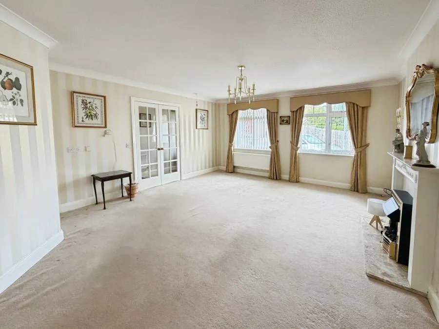 Cyncoed Avenue, Cardiff, CF23, photo 2