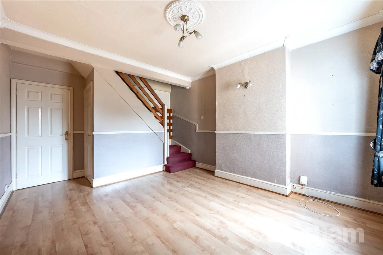 Birchfield Road, Headless Cross, Redditch, Worcestershire, B97 4LU, photo 5