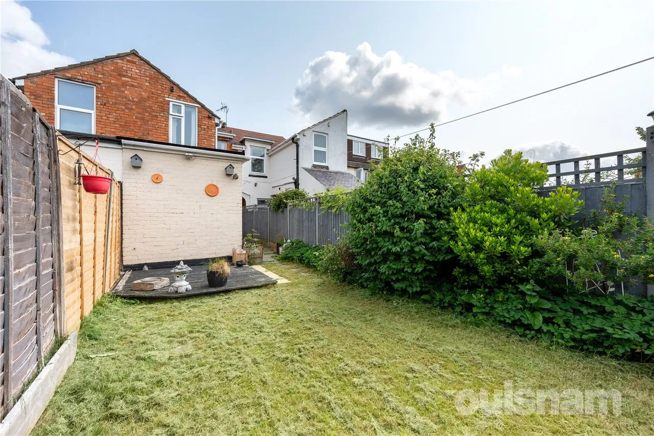 Birchfield Road, Headless Cross, Redditch, Worcestershire, B97 4LU, photo 16