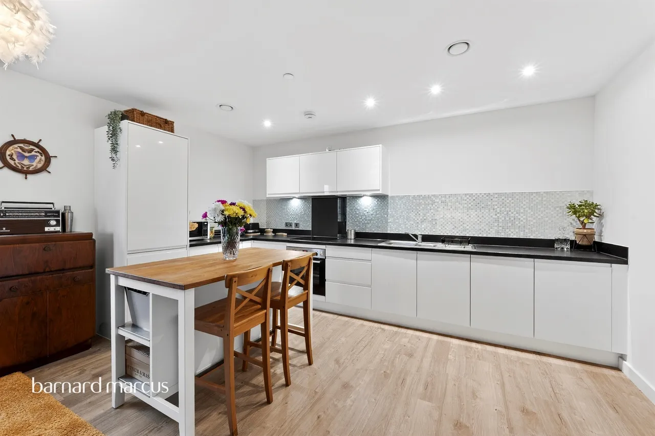 Kingston Road, New Malden, photo 9