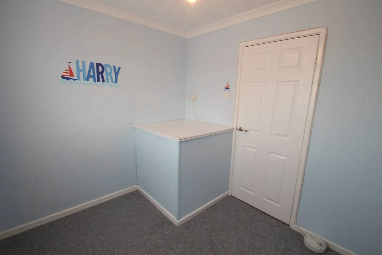 Elmstead Crescent, Welling, Kent, DA16, photo 6