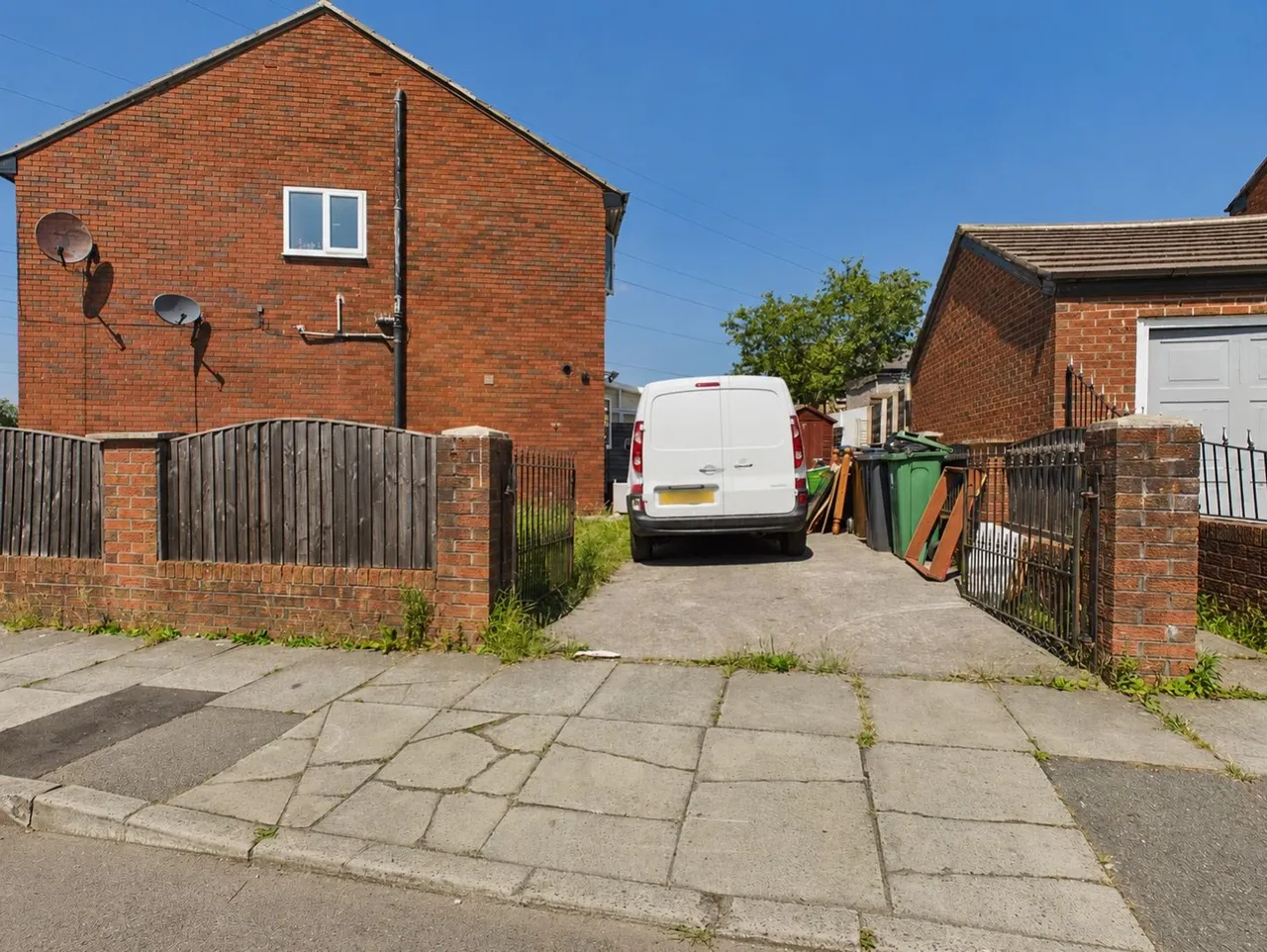 Sutton Drive, Droylsden, M43, photo 14