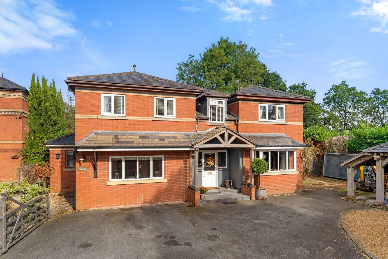 Macclesfield, photo 60