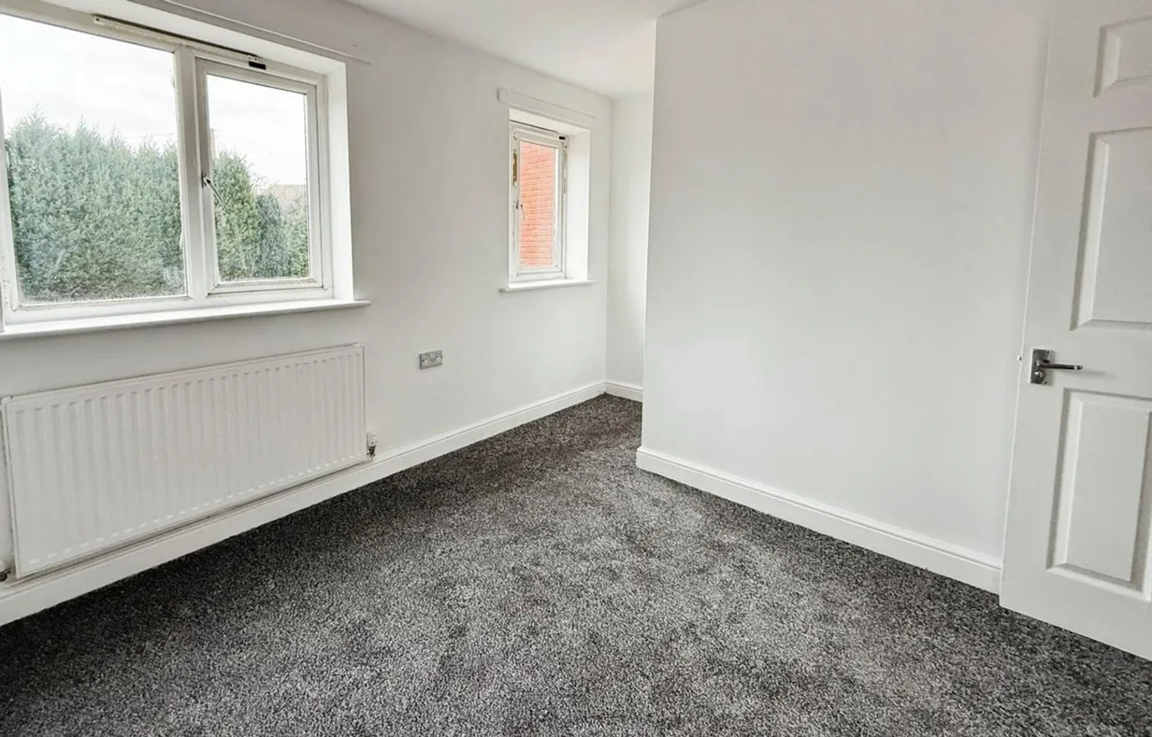 Lodge Court, Donnington Wood, TF2, photo 7