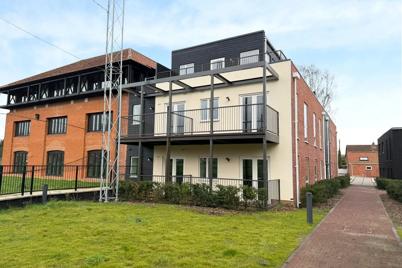 Syer Court, Hadleigh, Ipswich, photo 2