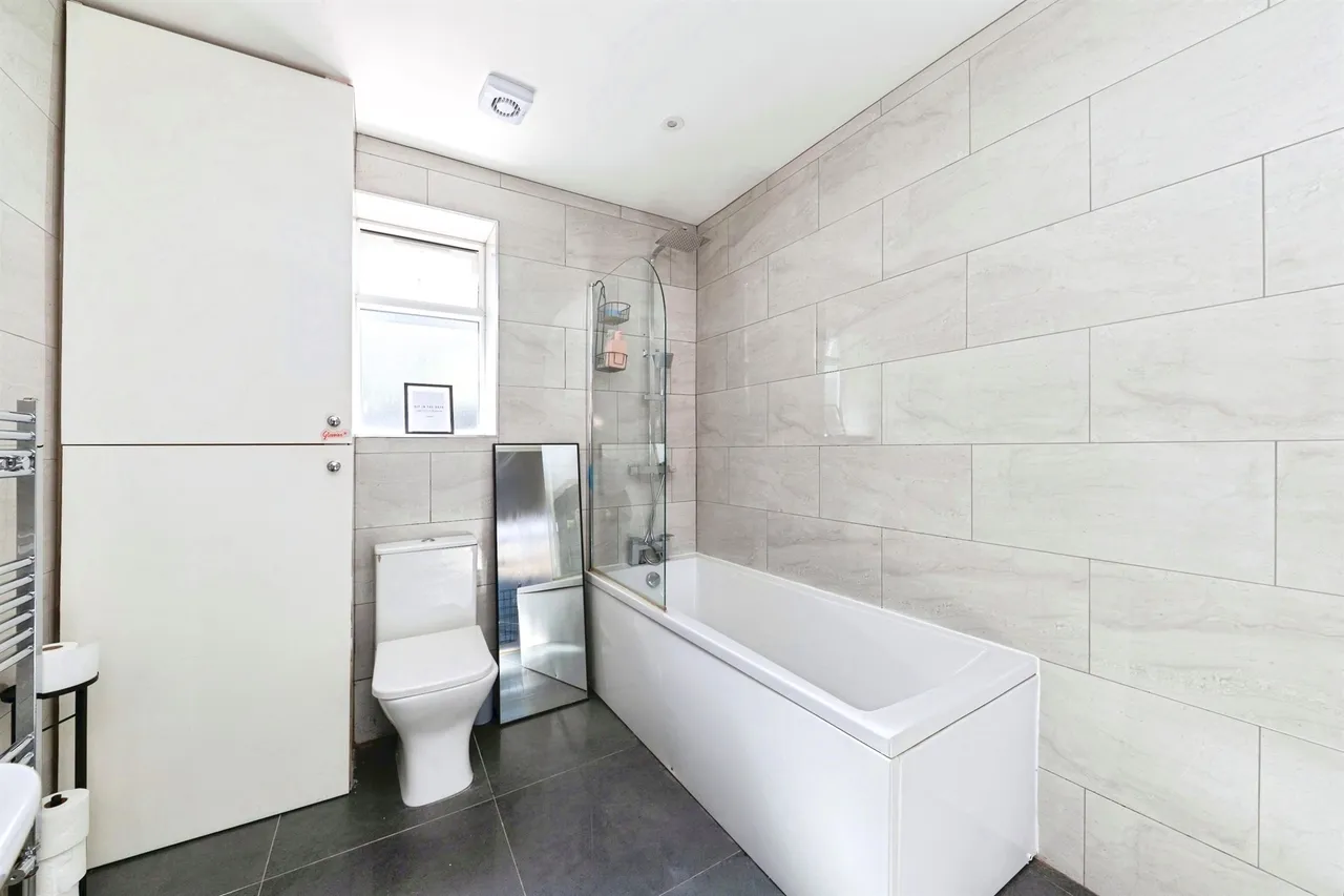 Stotfold Road, Arlesey, SG15, photo 3