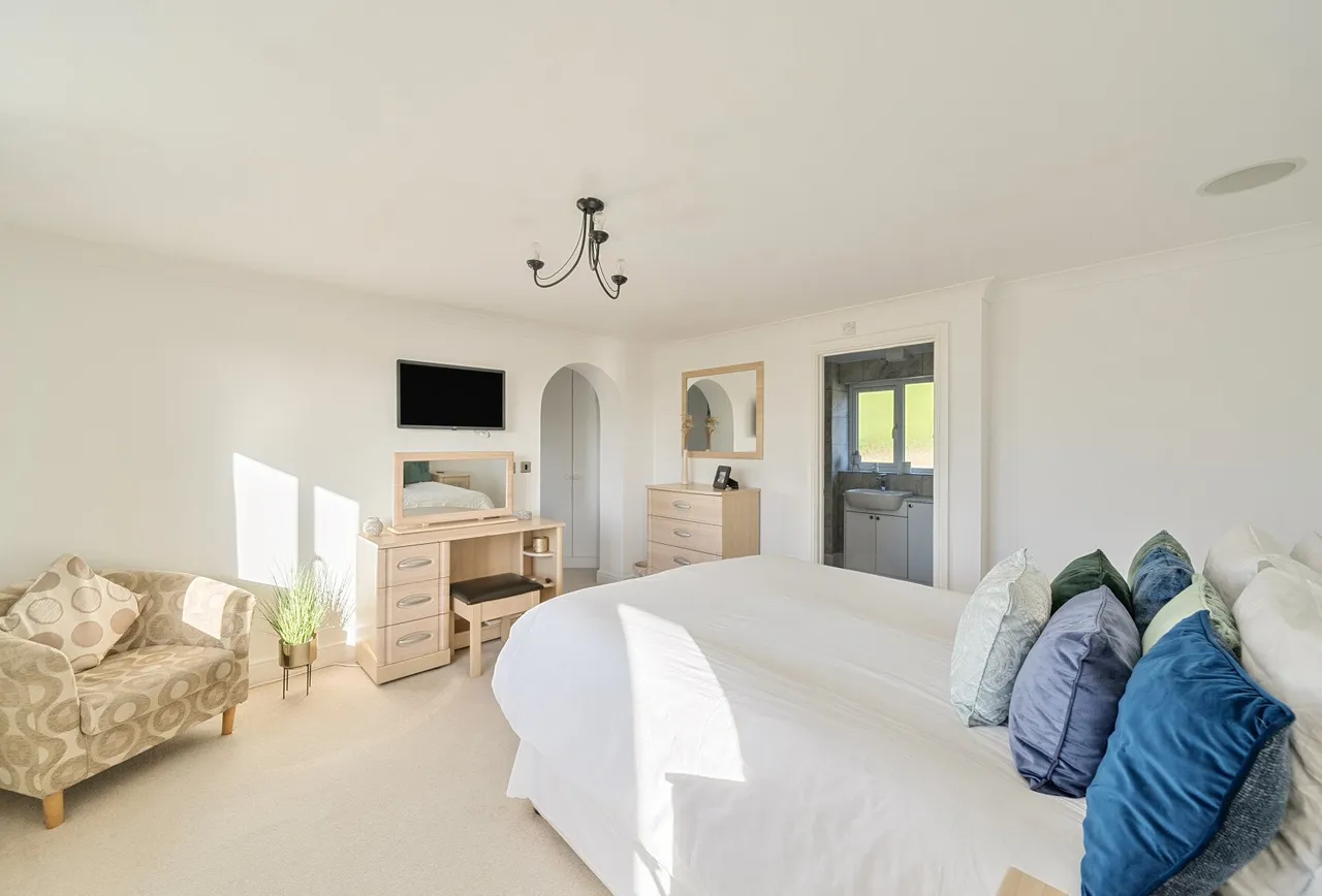 Bath Old Road, Radstock, BA3 3HF, photo 17