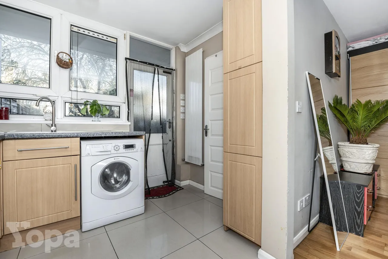 Fountain Walk, Gravesend, DA11, photo 12