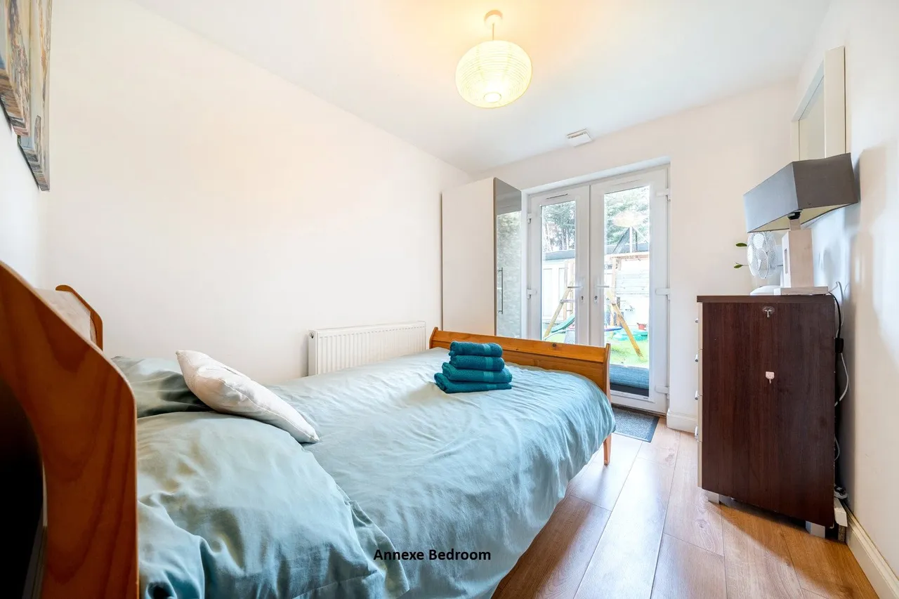 Northumberland Avenue, DA16, photo 16