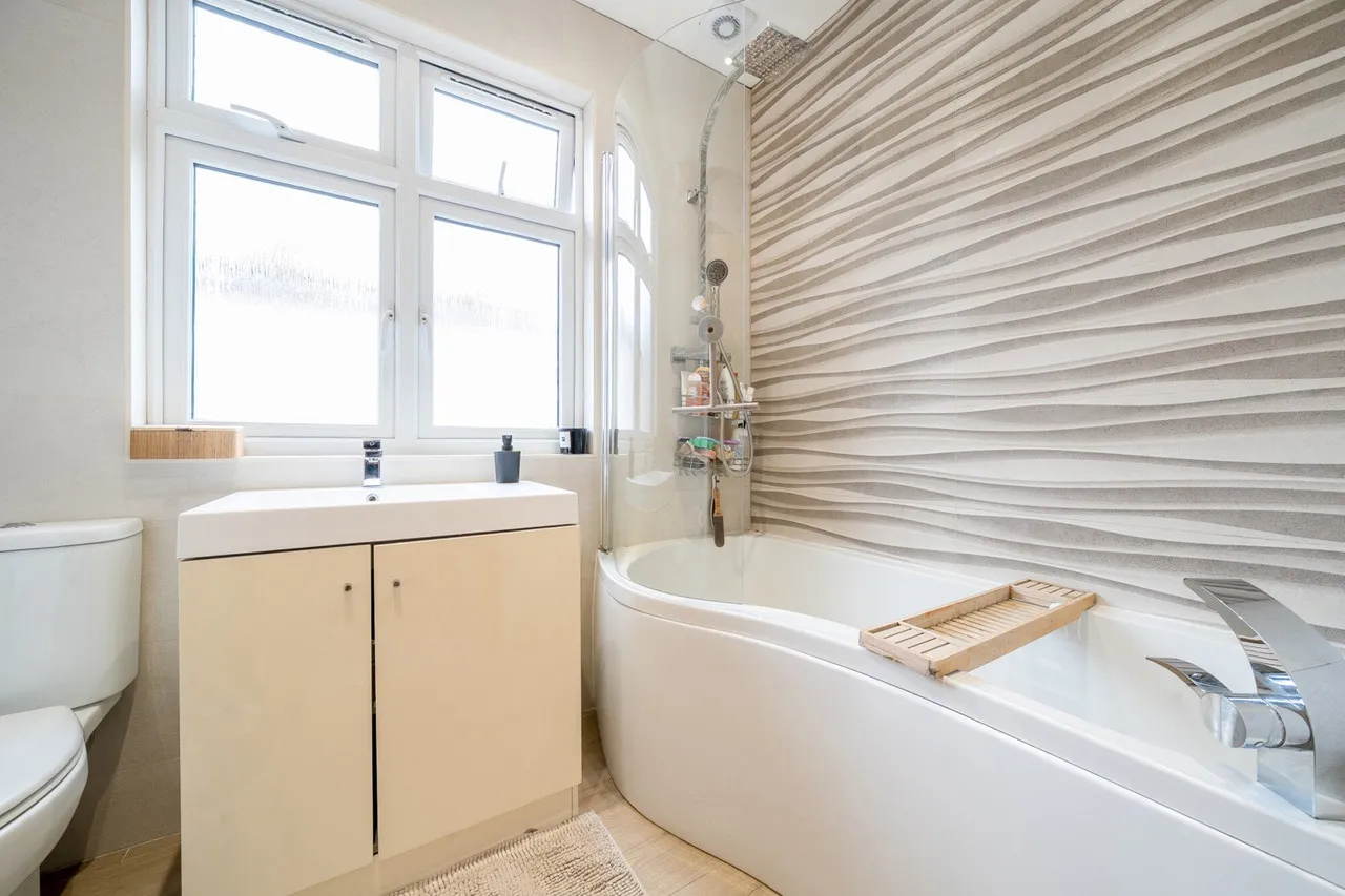 Northumberland Avenue, DA16, photo 8