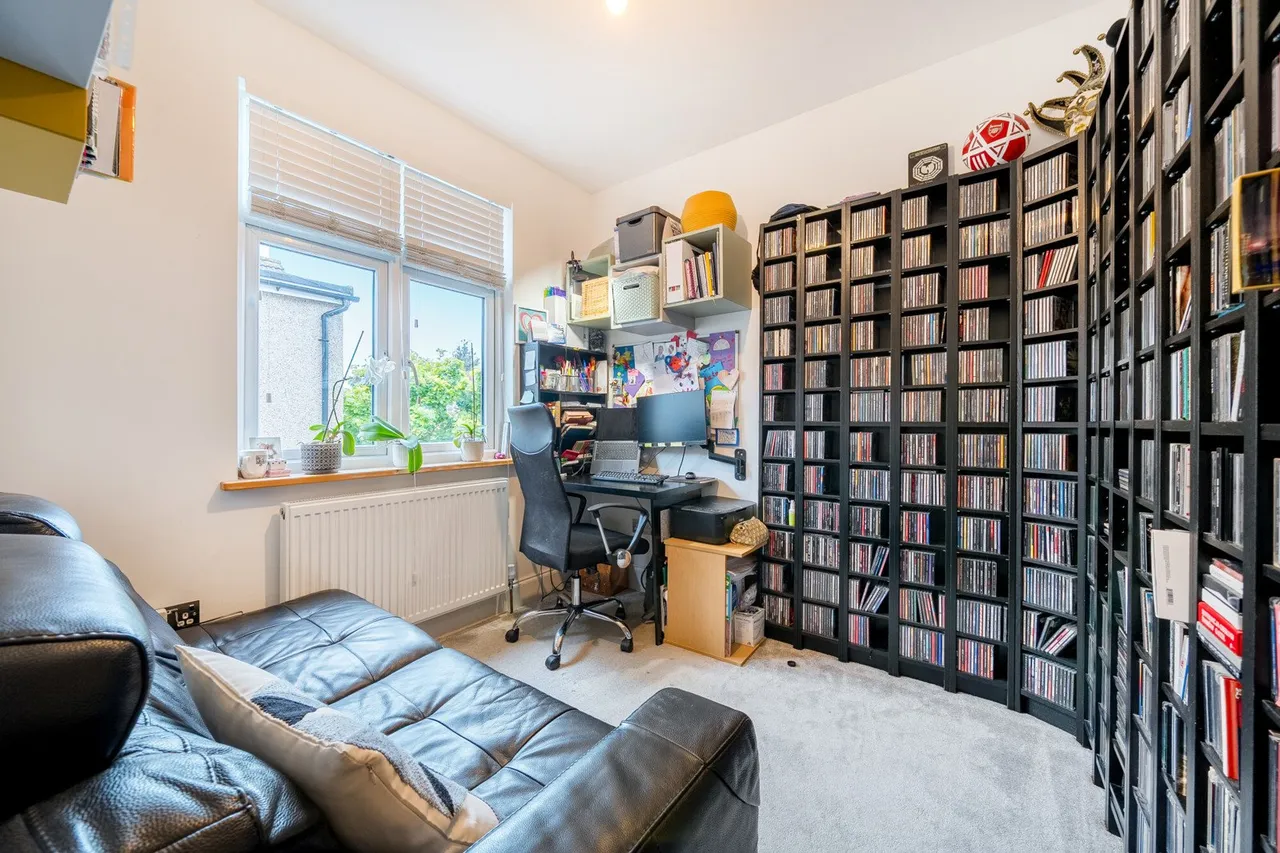 Northumberland Avenue, DA16, photo 11