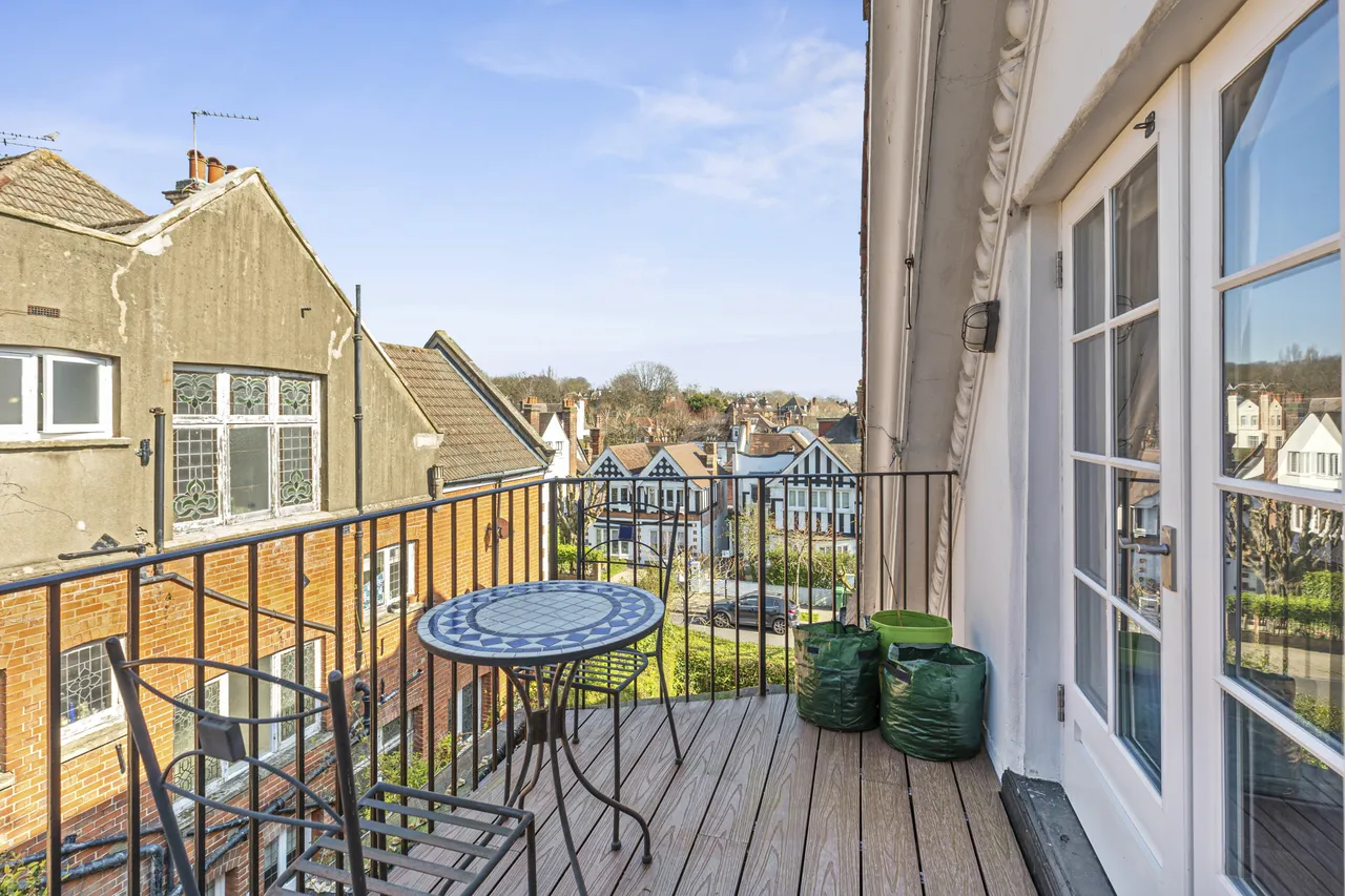 Kidderpore Avenue, London, NW3, photo 9