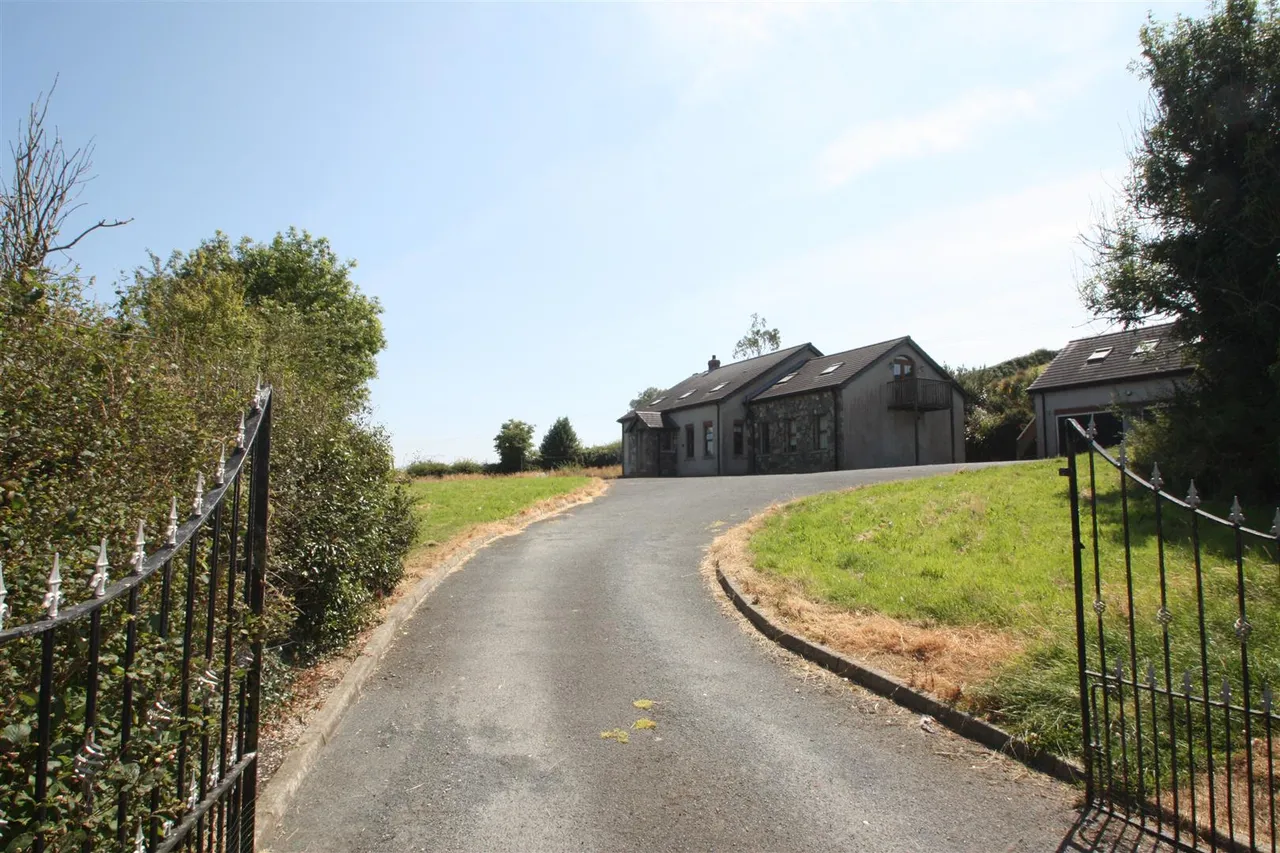 Magheralone Road, Ballynahinch, BT24, photo 2