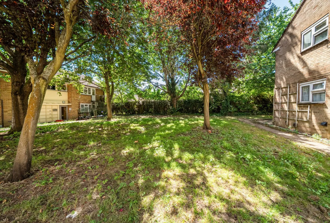 Barton Road, Oxfordshire, Headington, OX3 9JE, photo 3
