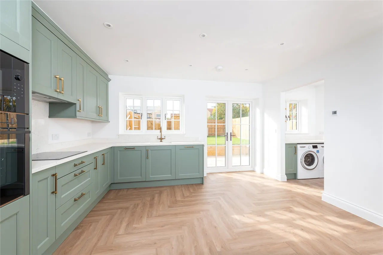 Hedgerow Gardens, Thornborough, MK18, photo 9