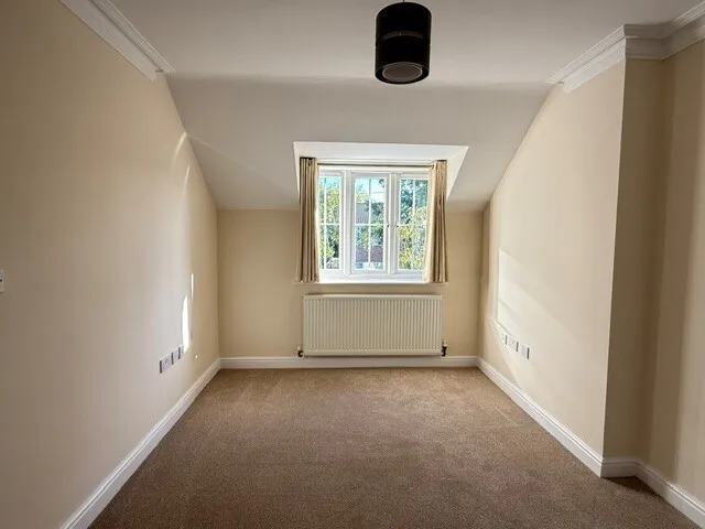 Ringwood, BH24, photo 13