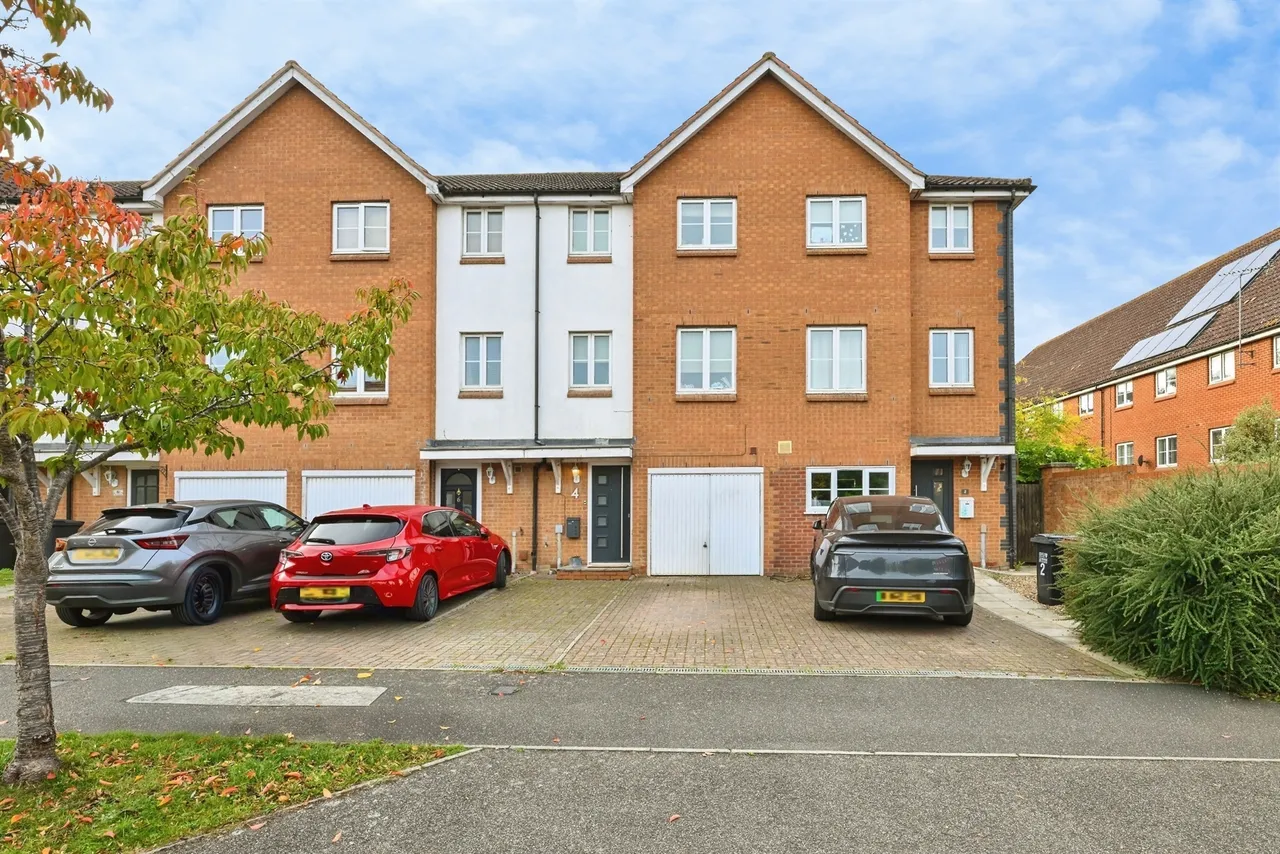 3 bed house for sale, Purdom Road, Welwyn Garden City, AL7