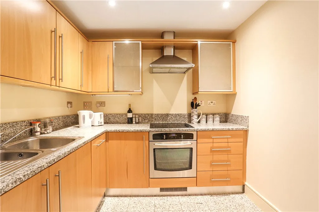Cayenne Court, London, SE1, photo 29