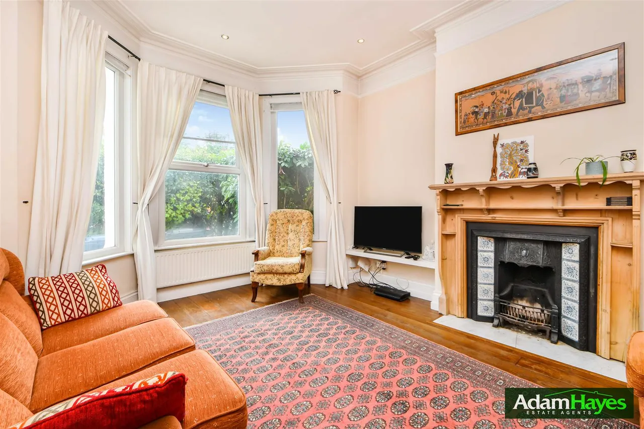 Nether Street, North Finchley, N12, photo 2