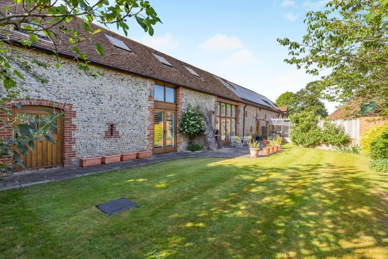 Chilgrove Road, Lavant, PO18, photo 29