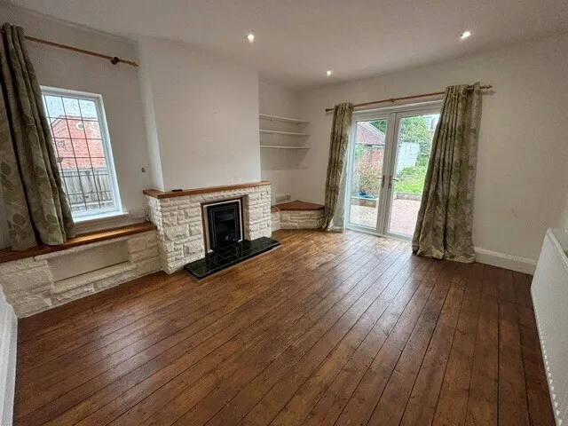 Warwick Avenue, Derby, DE23, photo 2
