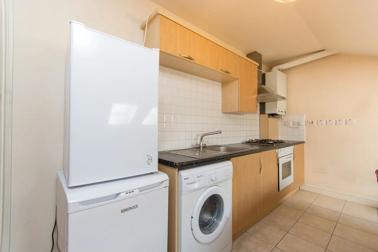 1 bed flat to rent, London, SE27