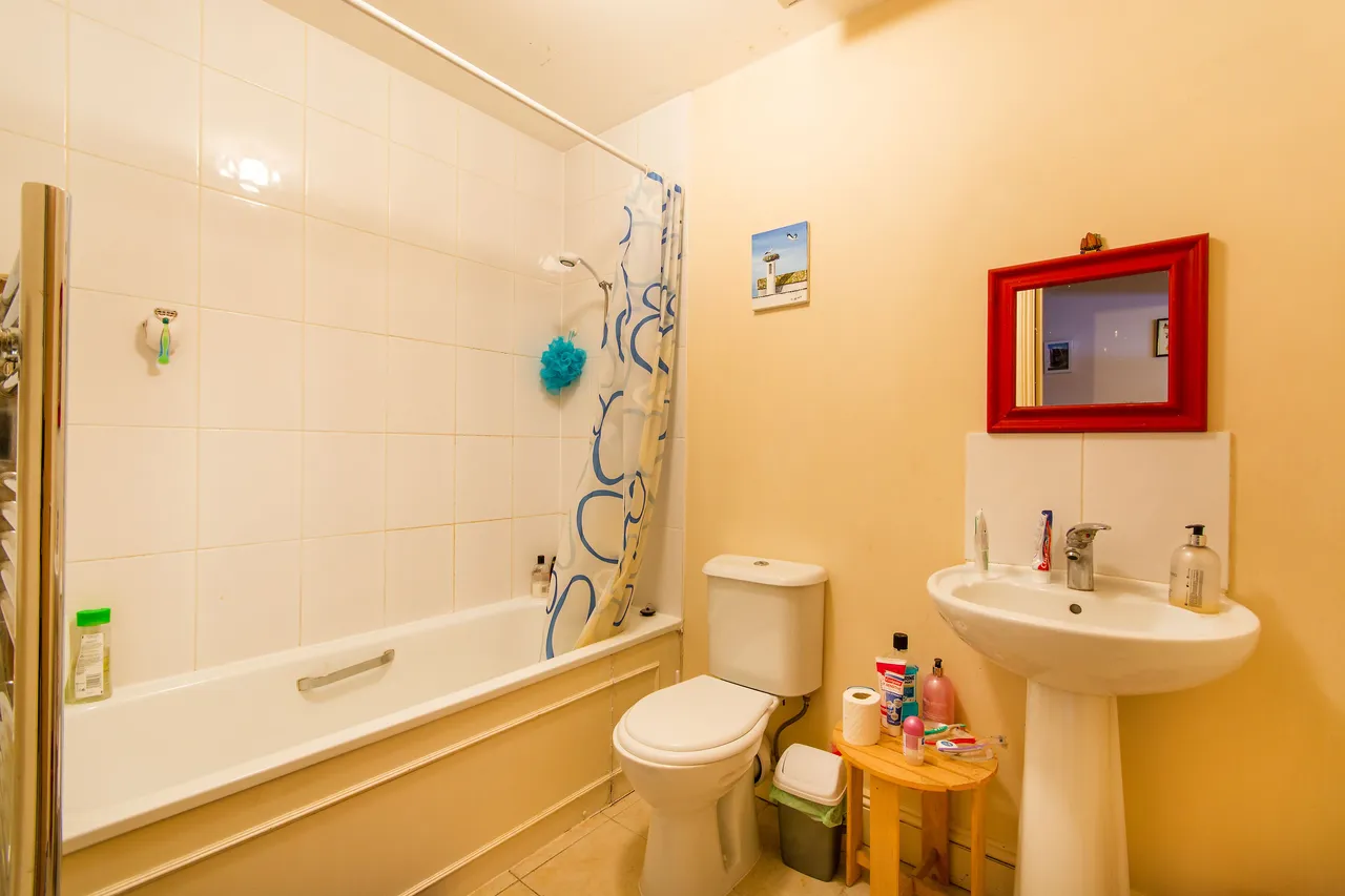 London, SE27, photo 6