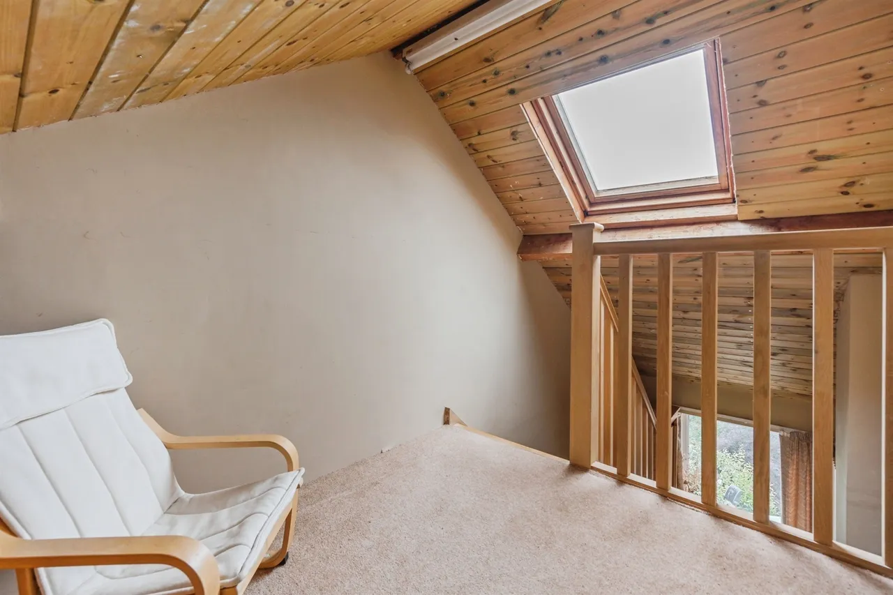 Peak View Drive, Ashbourne, DE6, photo 16