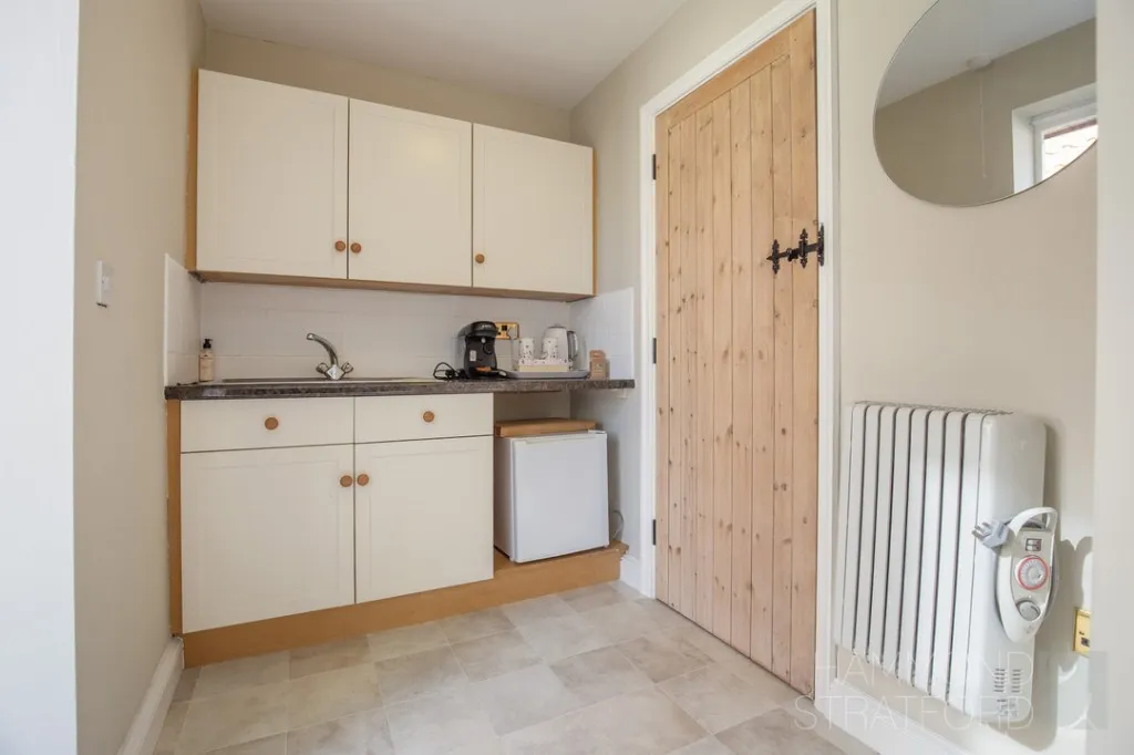Penhill Road, Great Ellingham, photo 21