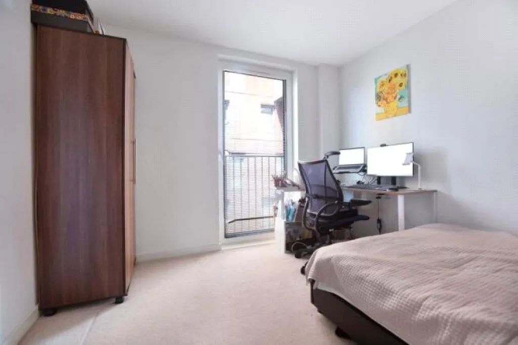 Grand Canal Avenue, Surrey Quays, SE16, photo 4