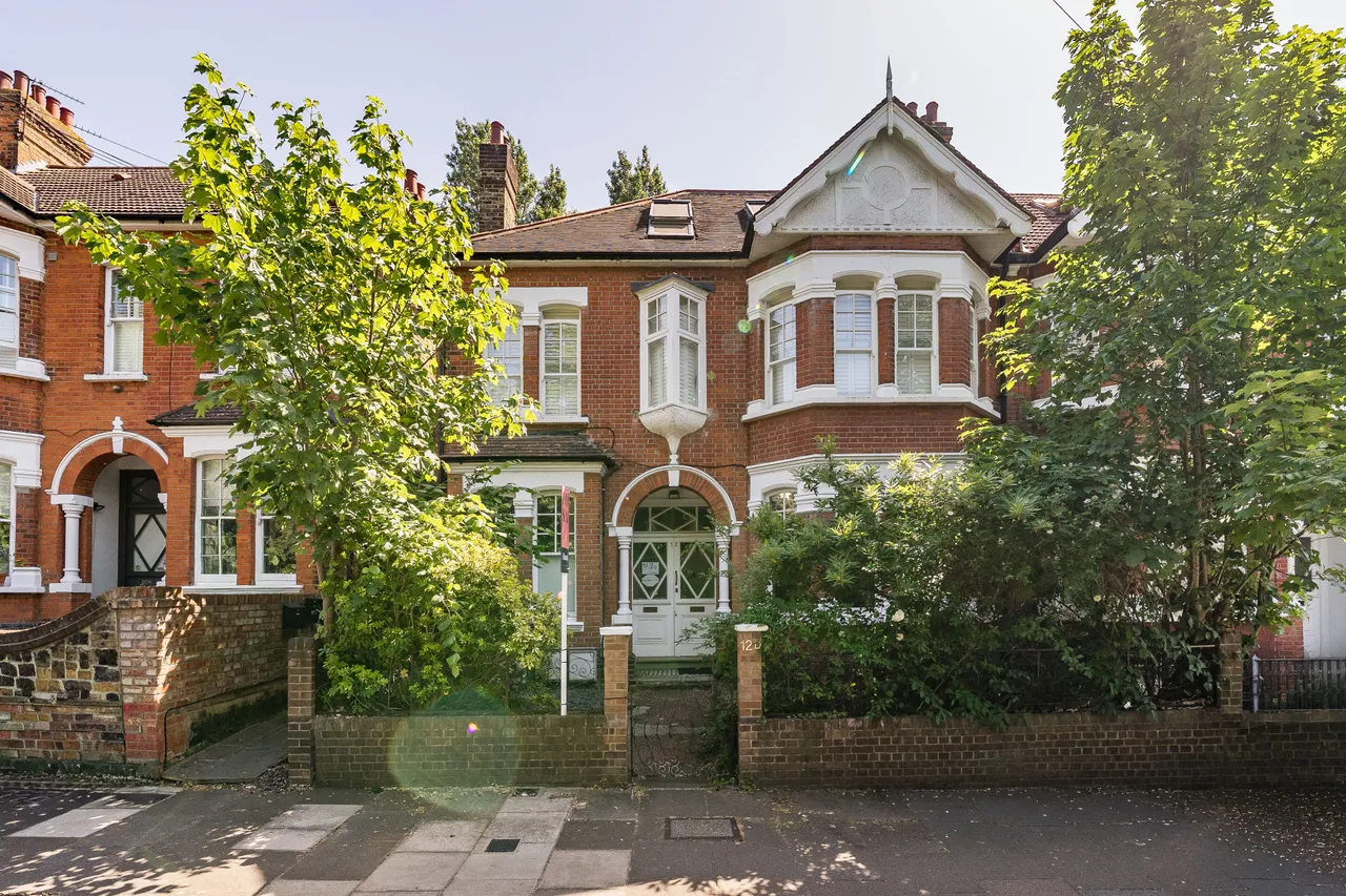 3 bed flat for sale — Granville Gardens, Ealing, W5