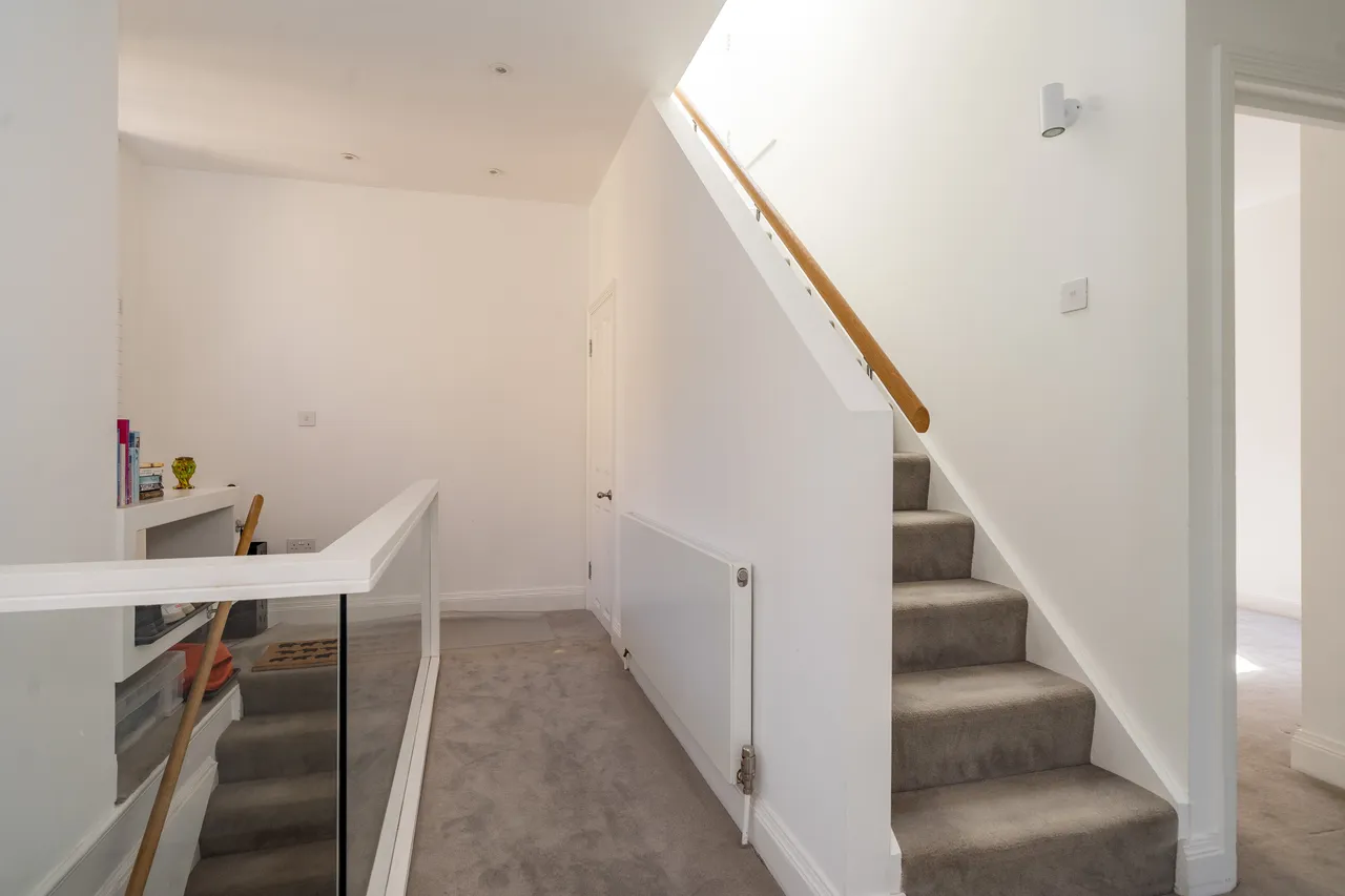 Granville Gardens, Ealing, W5, photo 11