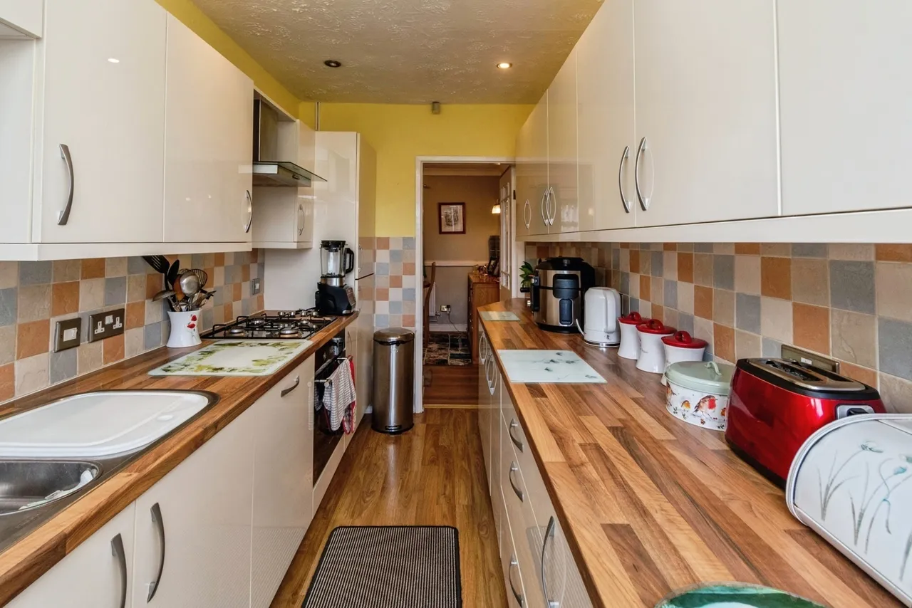 Brindley Close, Walsall, WS2, photo 2