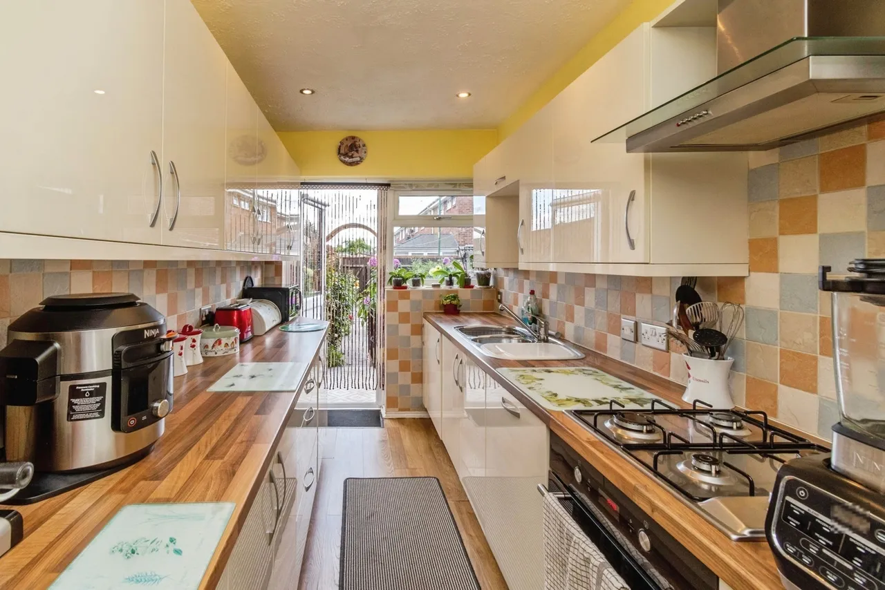 Brindley Close, Walsall, WS2, photo 10