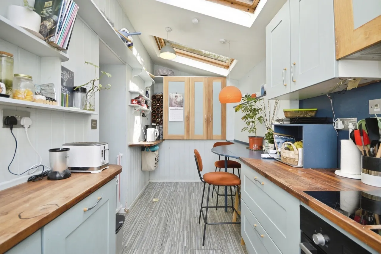 Caernarfon Road, Y Felinheli, LL56, photo 31