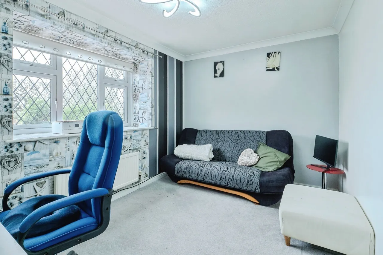 Gleneagles, Tamworth, Staffordshire, B77, photo 18