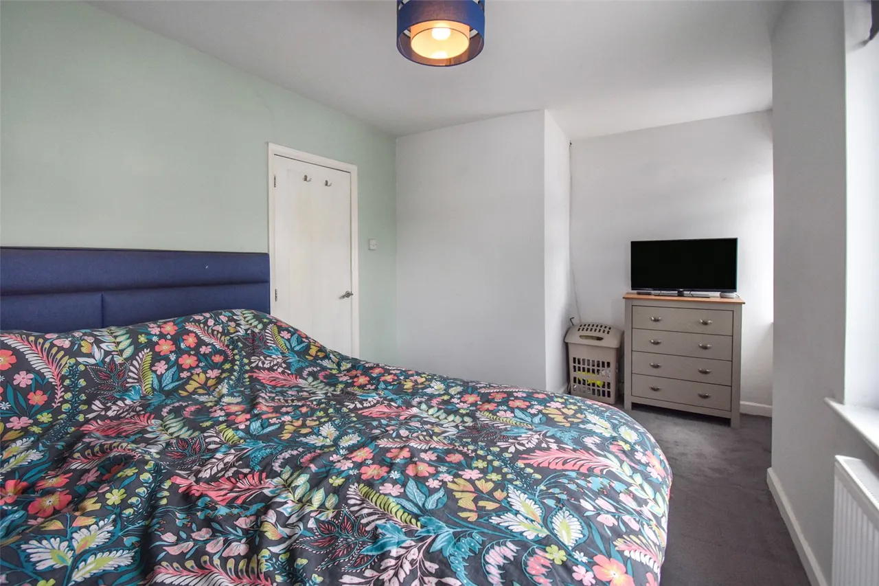 Clive Road, Aldershot, Hampshire, GU12 4RE, photo 12