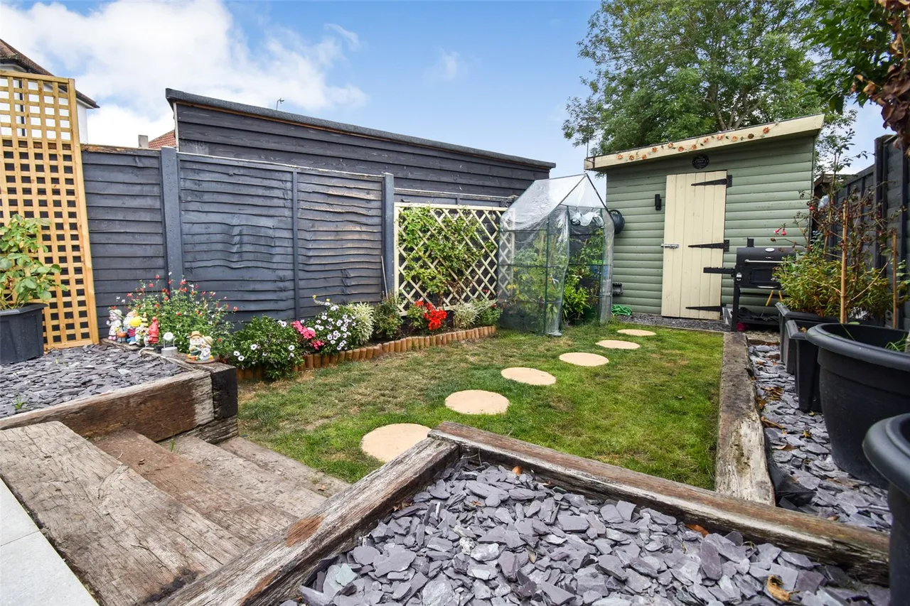 Clive Road, Aldershot, Hampshire, GU12 4RE, photo 5