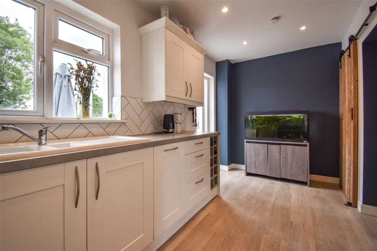 Clive Road, Aldershot, Hampshire, GU12 4RE, photo 3