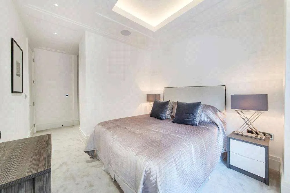 Marsham Street, London, SW1P, photo 2